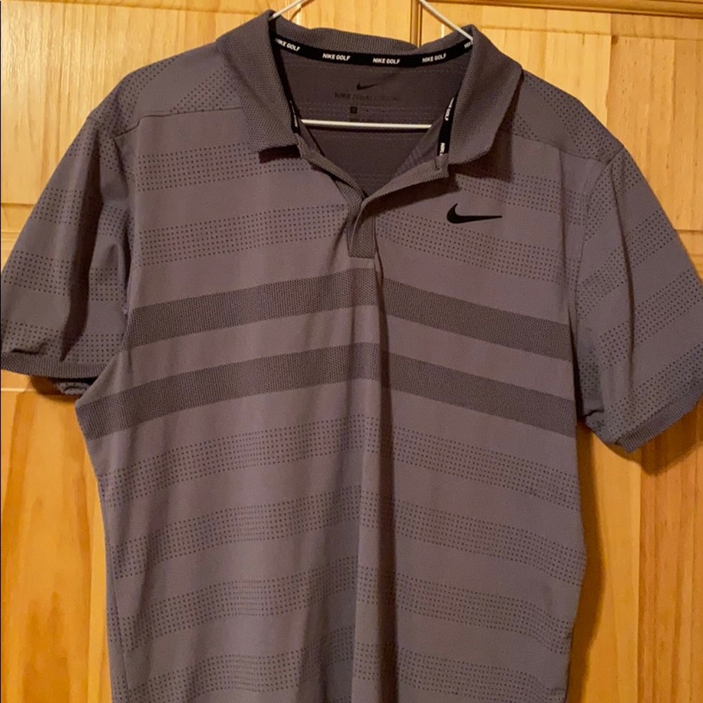 Nike polo feels great fits great!!